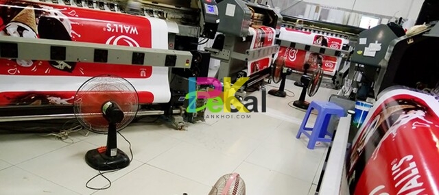 Các xưởng in decal và tem nhãn tại TP.HCM cho doanh nghiệp và cá nhân 5 In Kỹ Thuật Số ứng dụng công nghệ hiện đại, in decal số lượng lớn và tem nhãn chất lượng