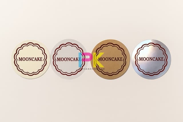 Chất liệu in tem bánh trung thu: decal giấy, decal nhựa, kraft, hologram