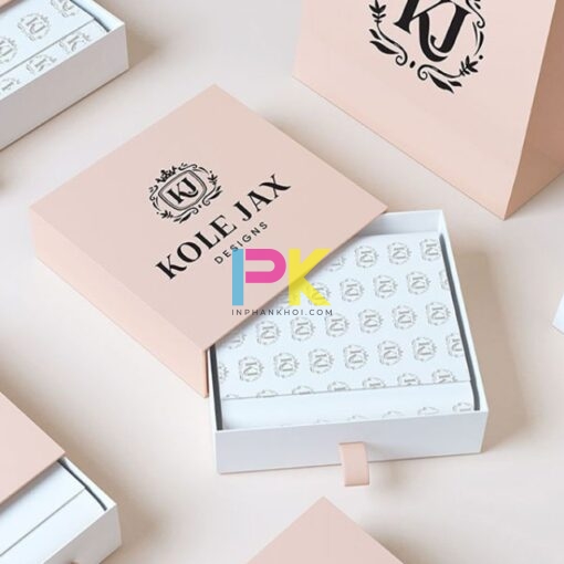Hộp giấy mỹ phẩm thiết kế cao cấp với công nghệ in UV